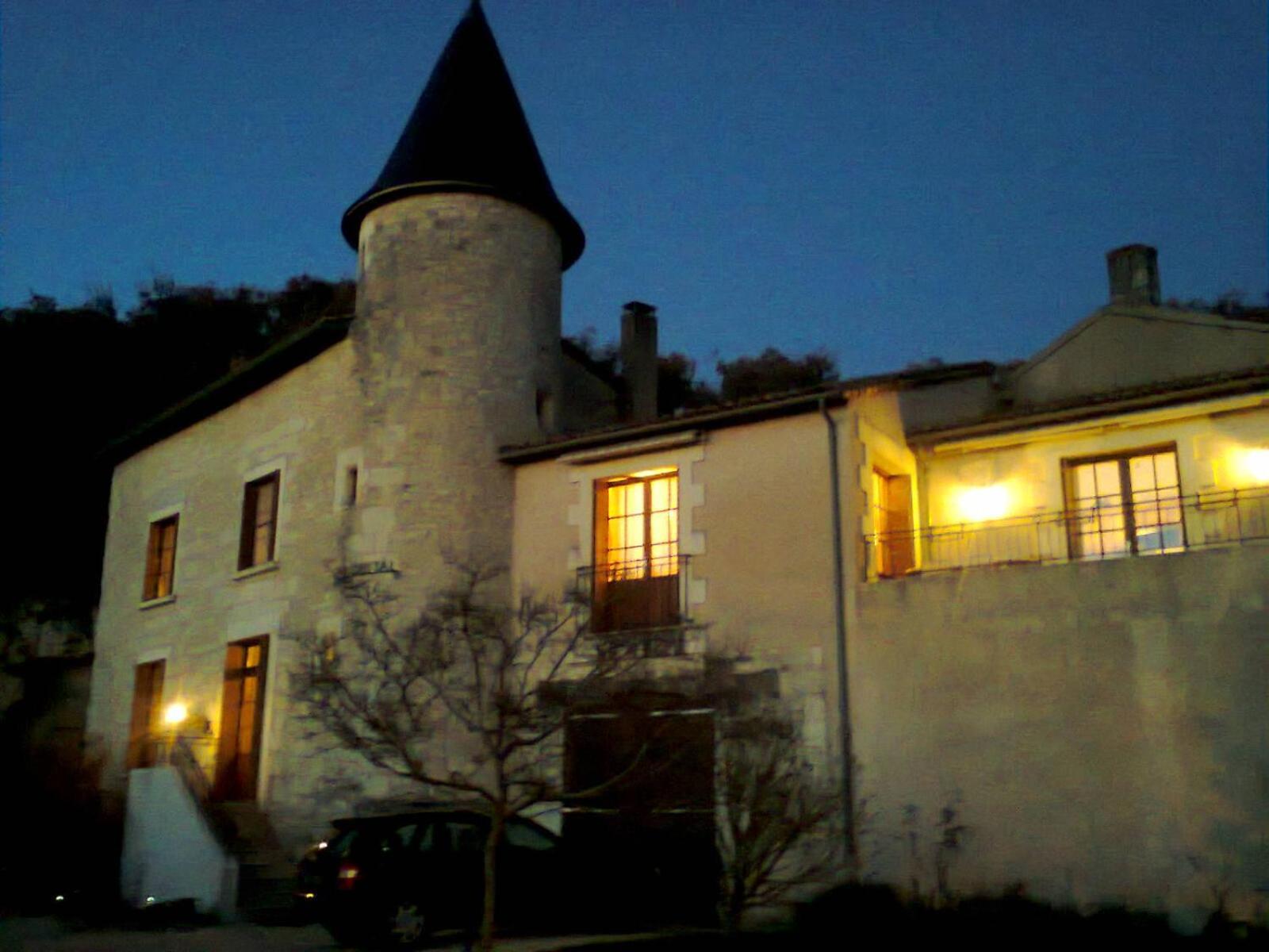 Manoir Le Cristal " Les Entrees Du Futuroscope A Petit Prix Bed & Breakfast Beaumont  Dış mekan fotoğraf