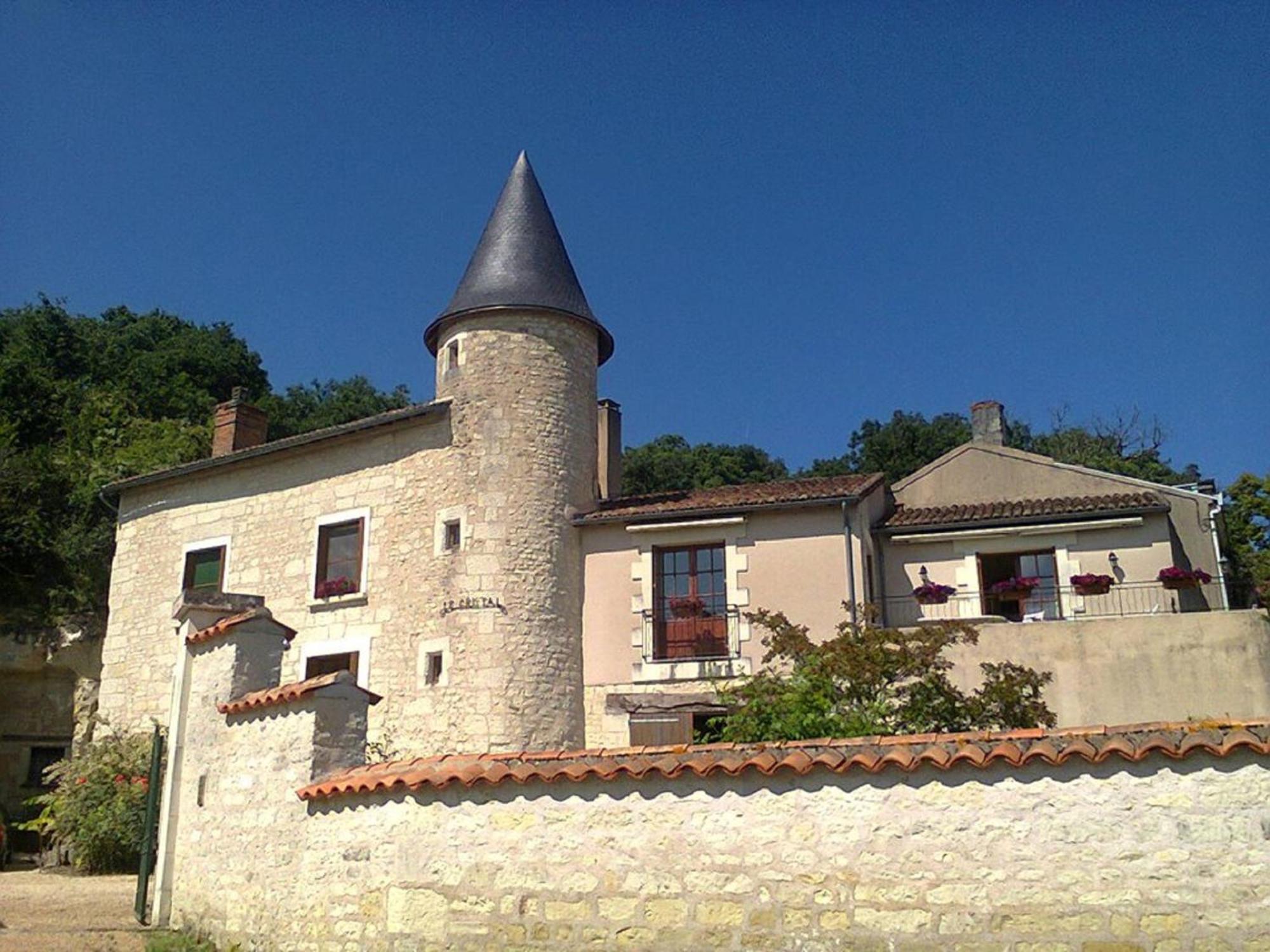 Manoir Le Cristal " Les Entrees Du Futuroscope A Petit Prix Bed & Breakfast Beaumont  Dış mekan fotoğraf