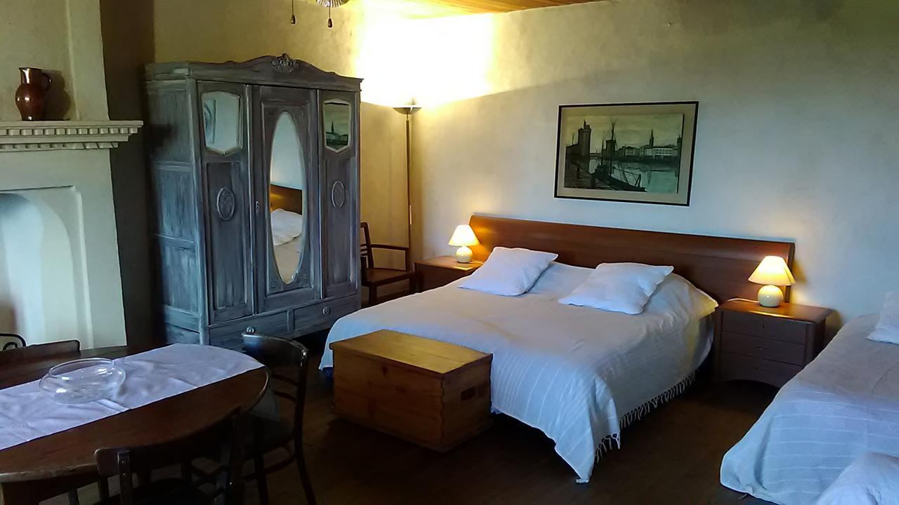 Manoir Le Cristal " Les Entrees Du Futuroscope A Petit Prix Bed & Breakfast Beaumont  Dış mekan fotoğraf