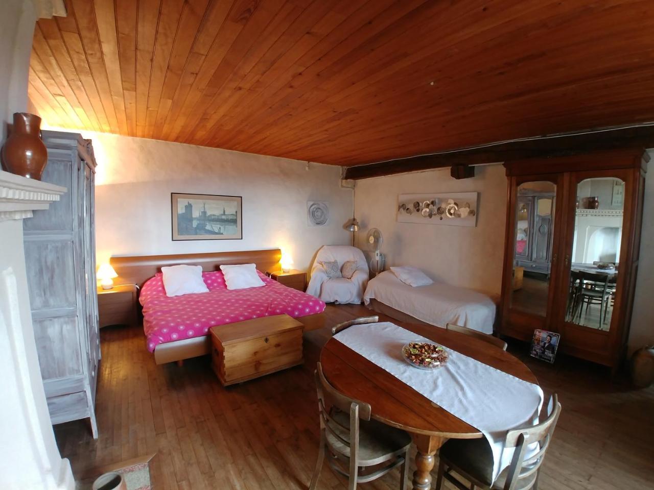 Manoir Le Cristal " Les Entrees Du Futuroscope A Petit Prix Bed & Breakfast Beaumont  Dış mekan fotoğraf