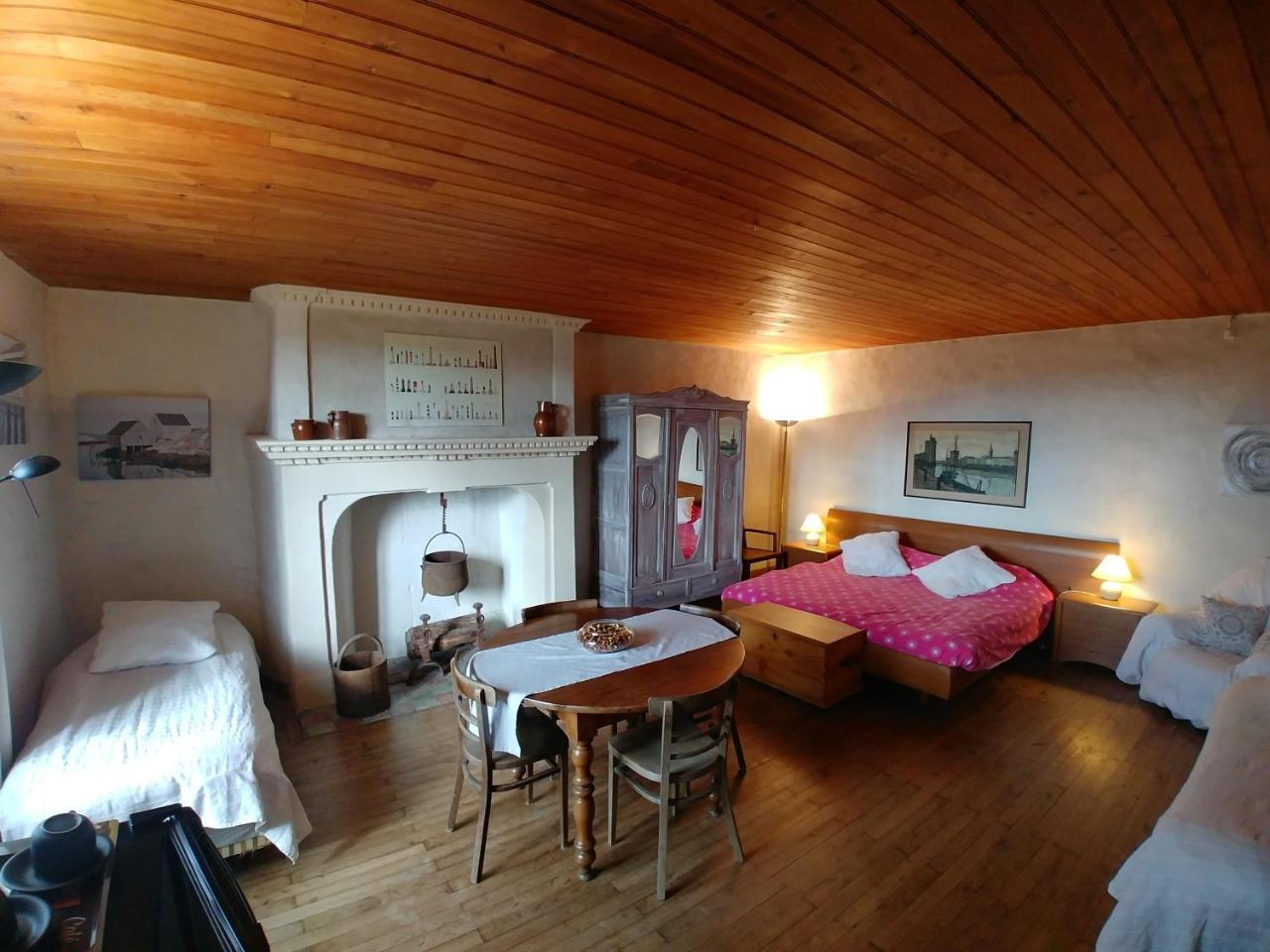 Manoir Le Cristal " Les Entrees Du Futuroscope A Petit Prix Bed & Breakfast Beaumont  Dış mekan fotoğraf