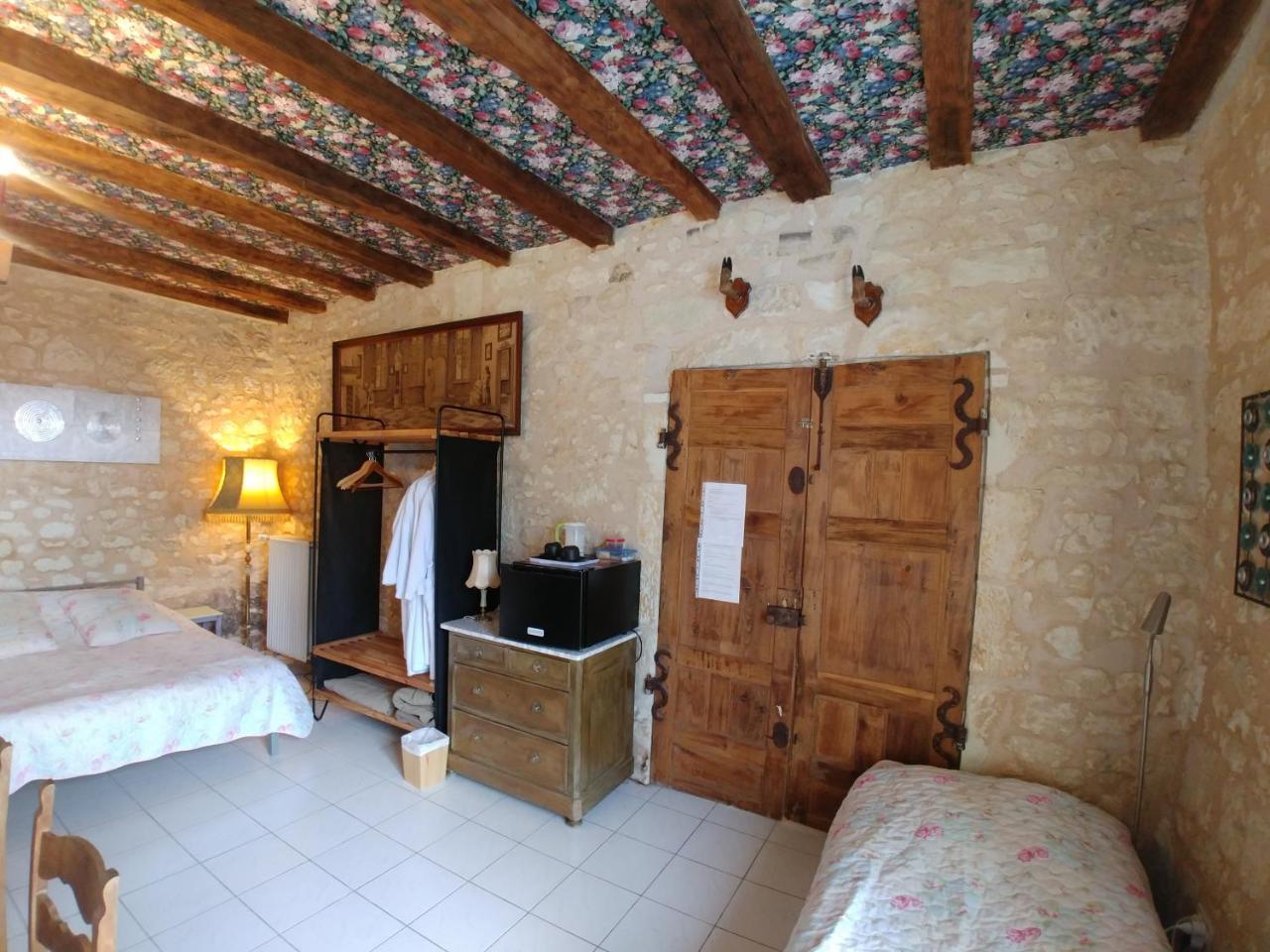 Manoir Le Cristal " Les Entrees Du Futuroscope A Petit Prix Bed & Breakfast Beaumont  Dış mekan fotoğraf